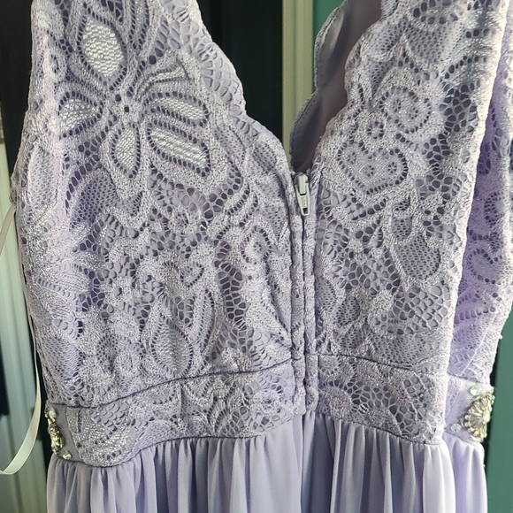 Prom Dress - Picture 4 of 6